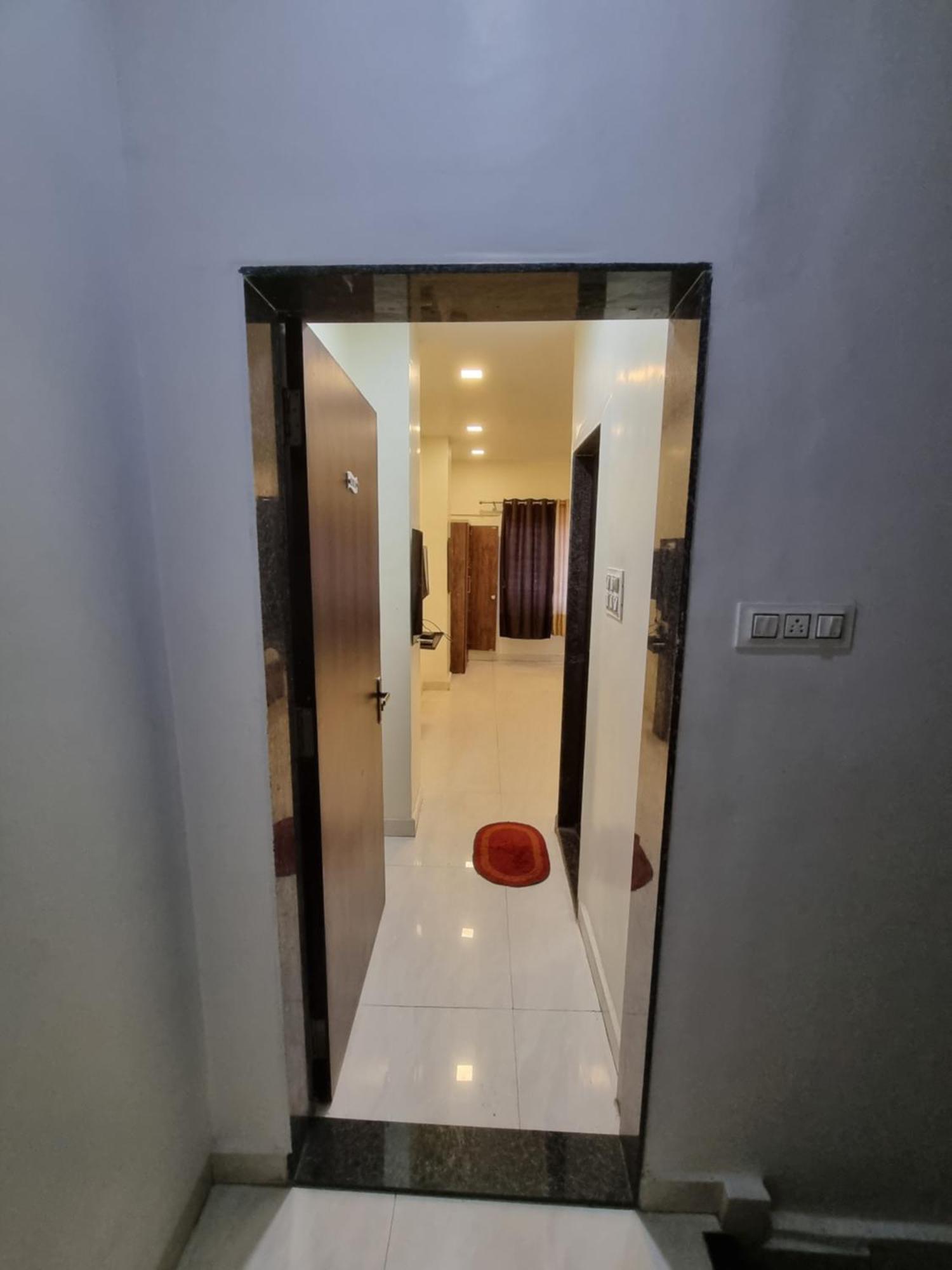 The Living Space Лонавала Екстериор снимка